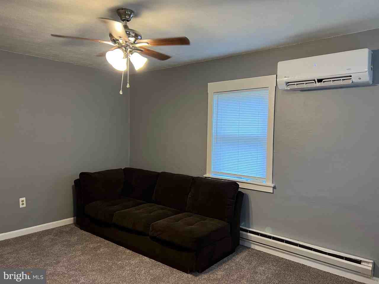 4149 Barrett Pl - Photo 5 of 10