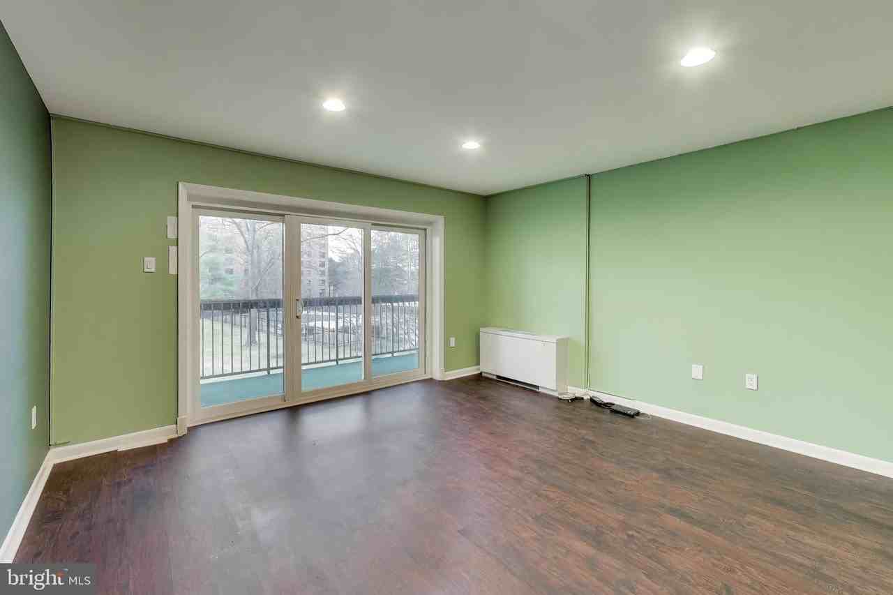 7420 Lakeview Dr Unit W205 #W205 - Photo 7 of 21