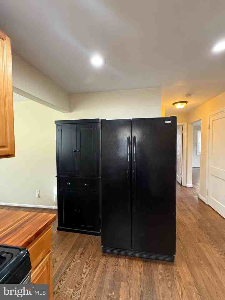 2421 Ramblewood Dr - Photo 6 of 18