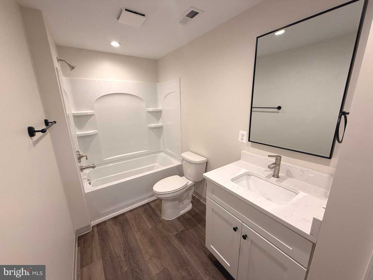 21899 Three Notch Rd Unit 6 #6 - Photo 4 of 18