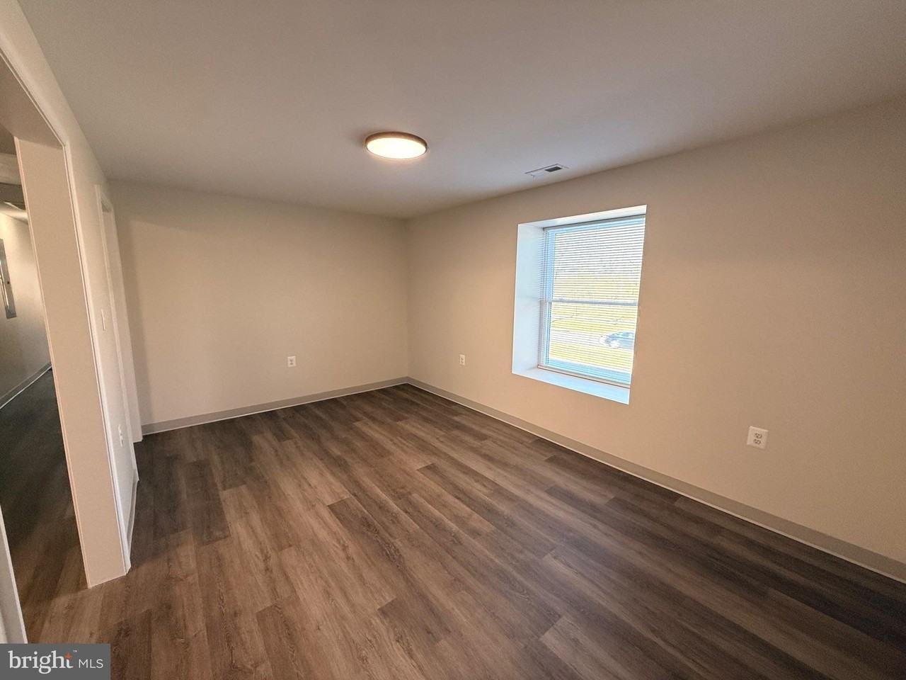 21899 Three Notch Rd Unit 6 #6 - Photo 6 of 18