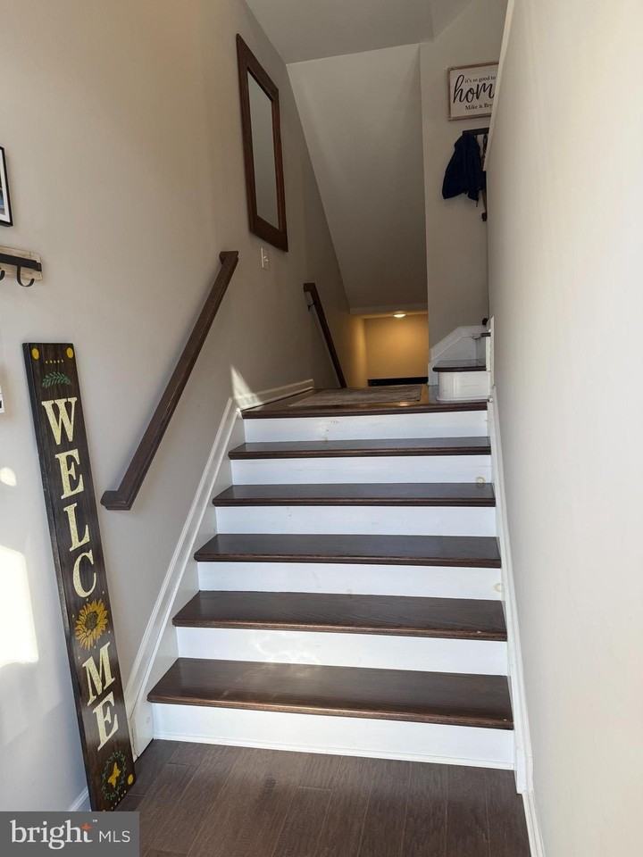 31 Par Ln - Photo 3 of 37