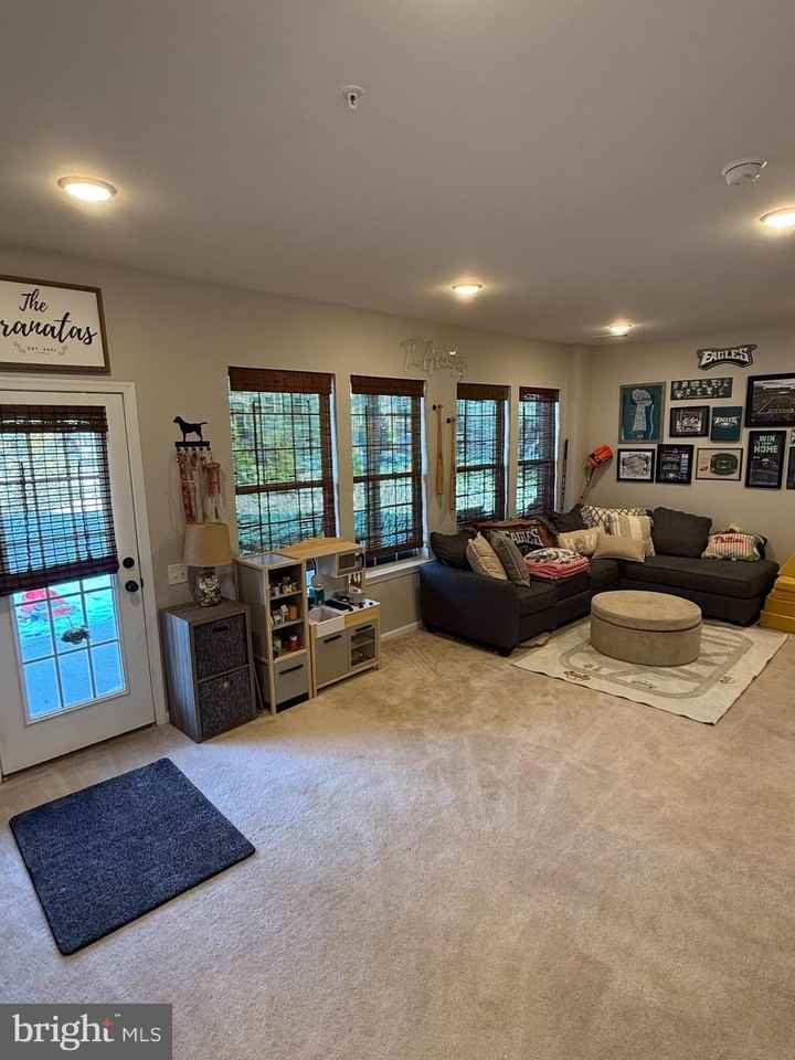 31 Par Ln - Photo 4 of 37