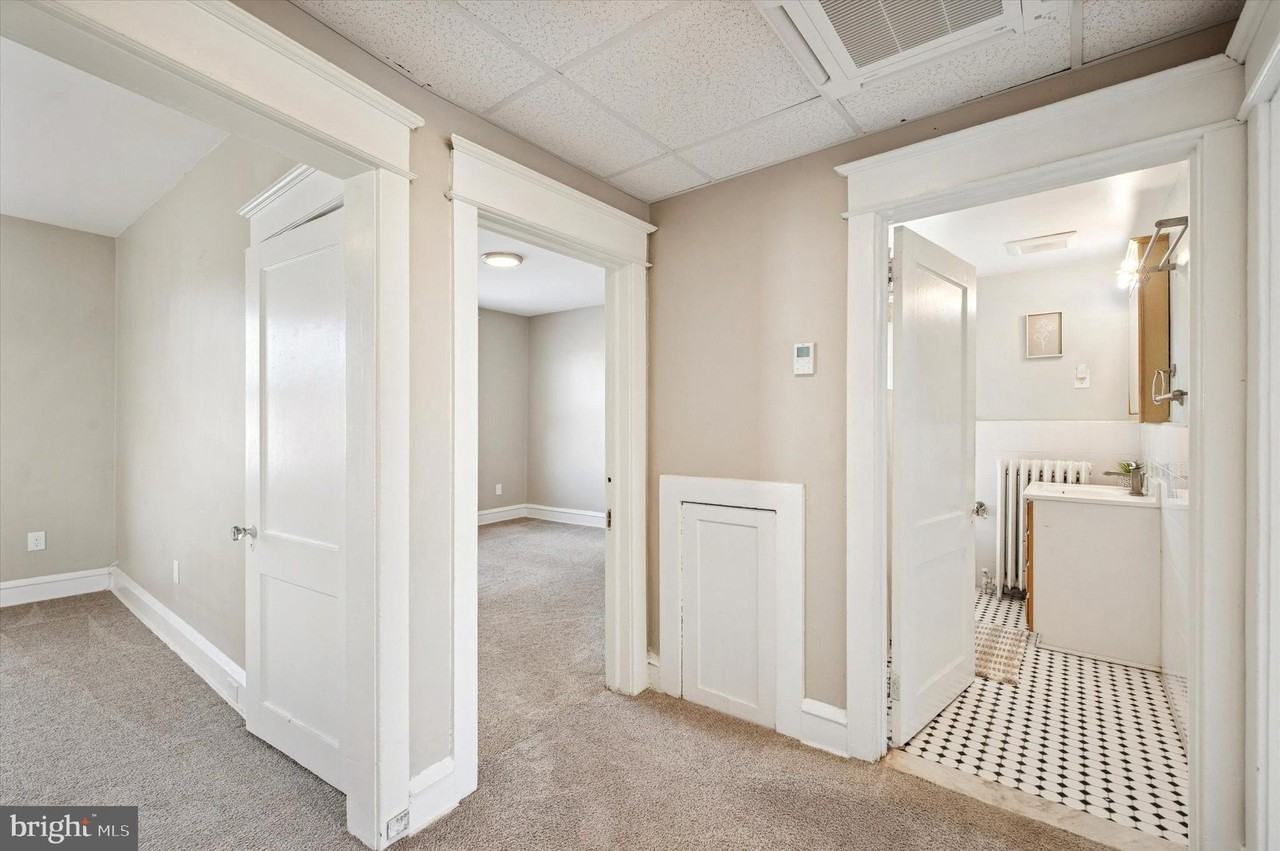 272 Burmont Rd Unit 2 #2 - Photo 6 of 15