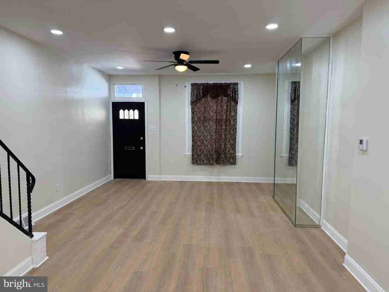 5116 Folsom St - Photo 6 of 24