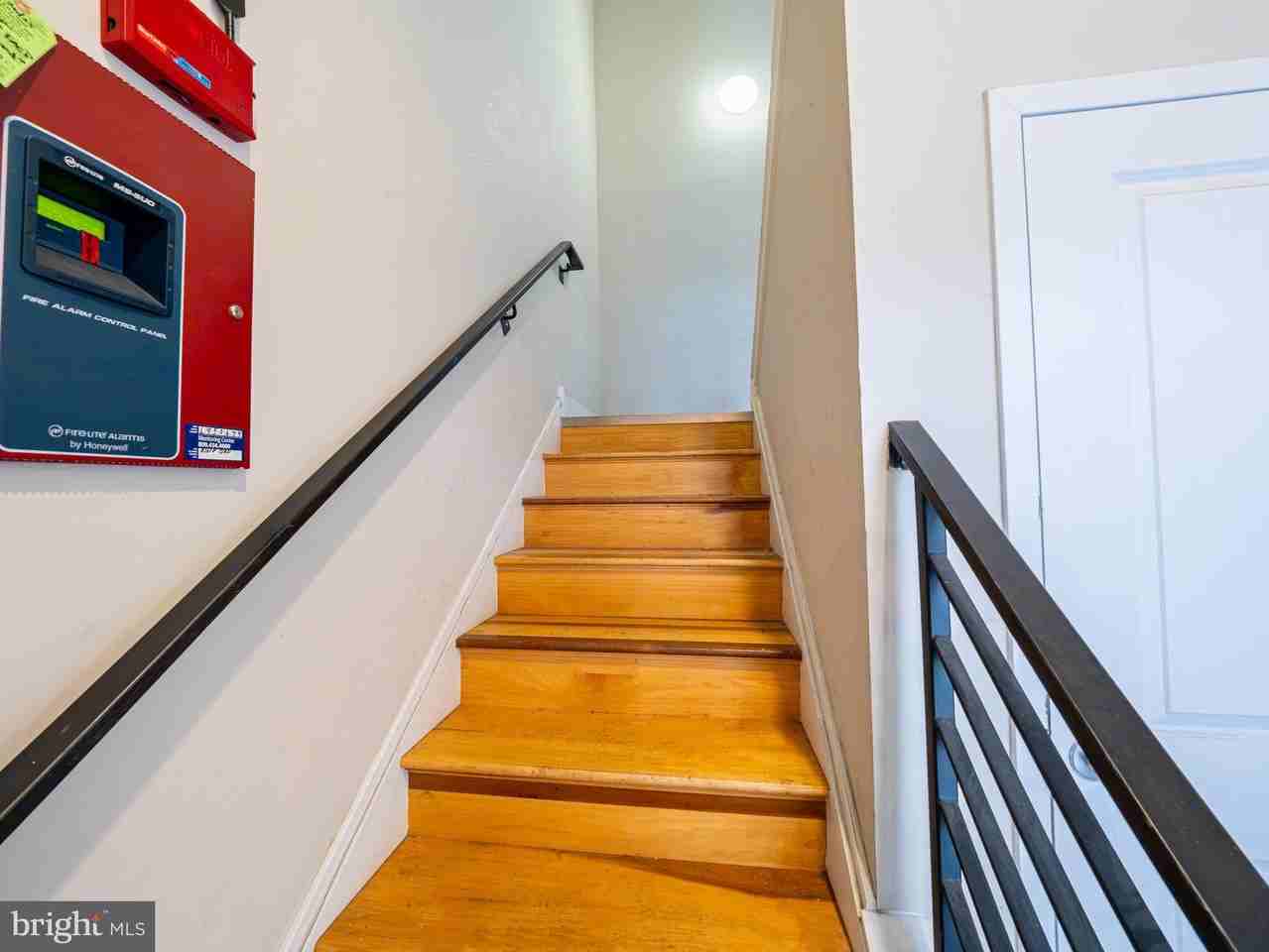 2700 E Auburn St Apt 204 #204 - Photo 5 of 21