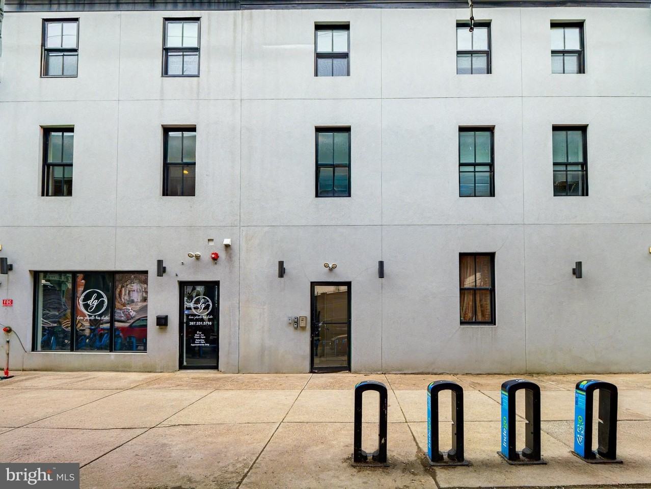 2700 E Auburn St Apt 204 #204 - Photo 6 of 21