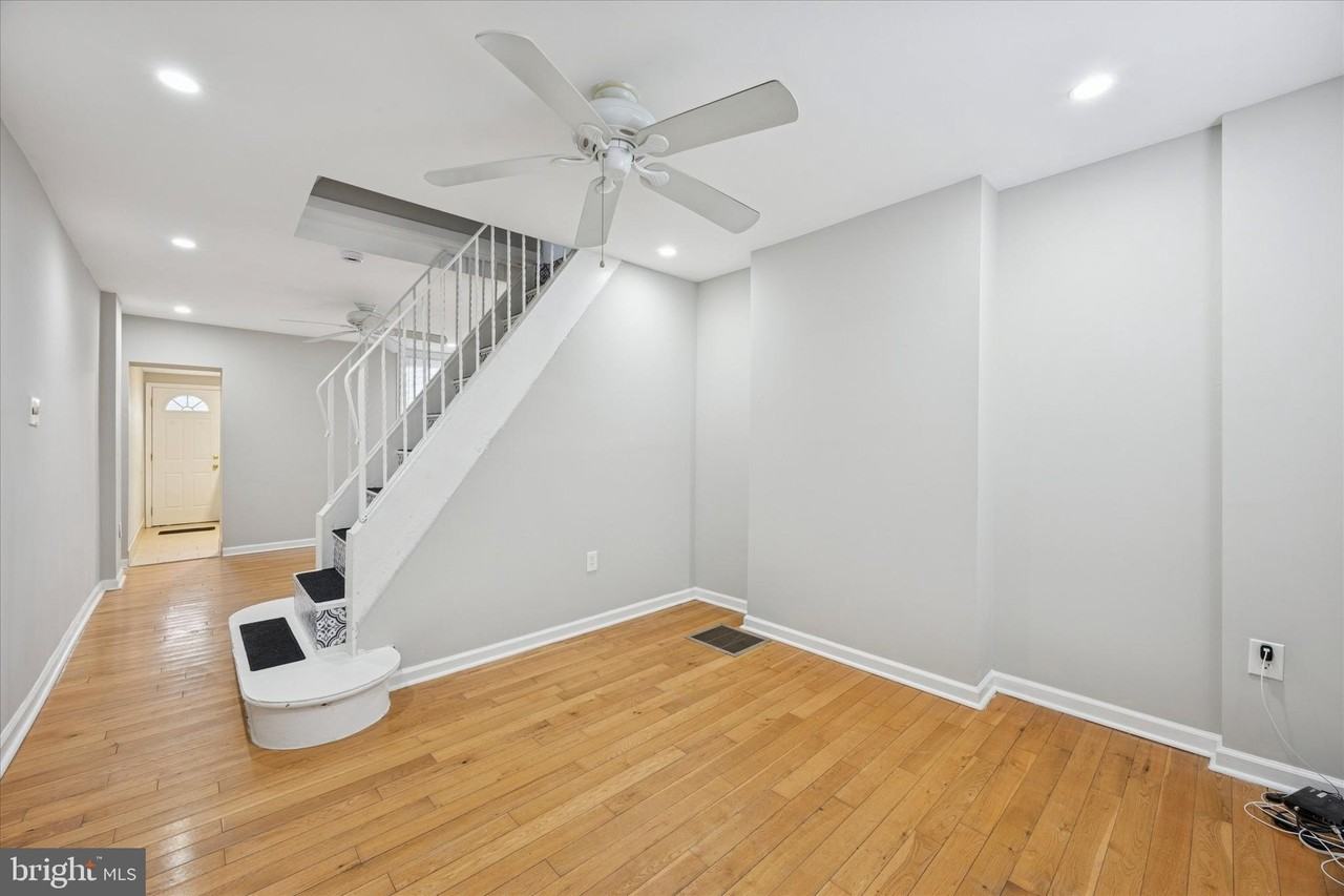 2205 Belgrade St - Photo 2 of 12