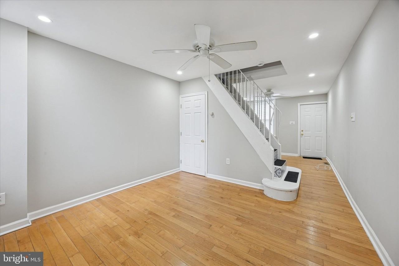 2205 Belgrade St - Photo 4 of 12