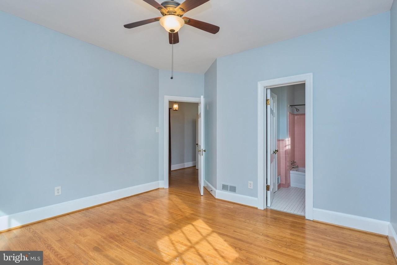 304 N Highland St - Photo 2 of 12