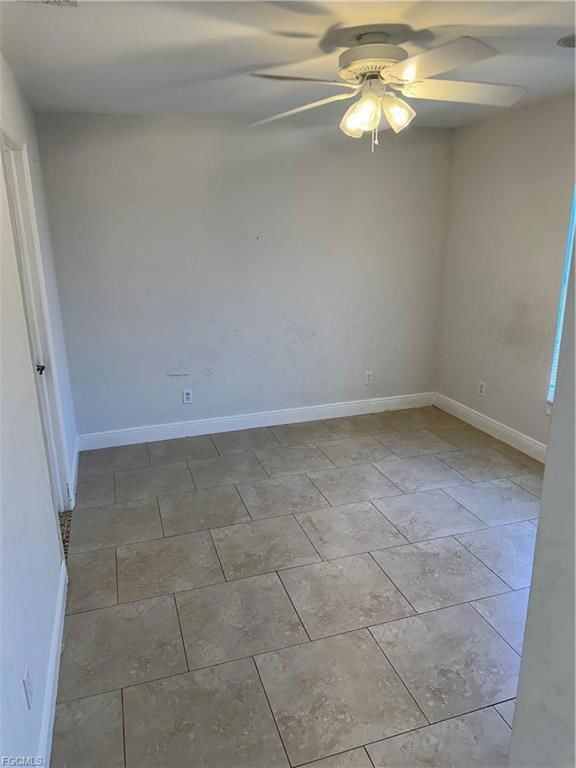 2239 Nw 1st St - Photo 6 of 8