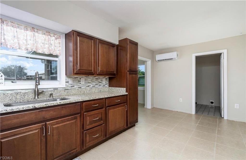 12937 Fourth St - Photo 6 of 8