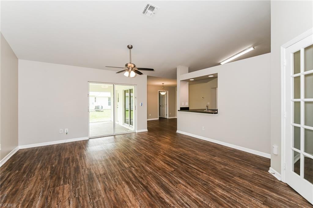 11 W 9th St - Photo 3 of 8