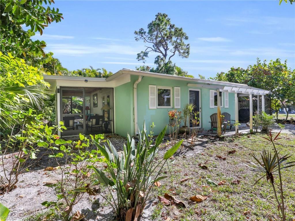 9144 7th St - Photo 2 of 8