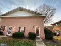 8864 Walutes Cir Unit C #C - Photo 1 of 1