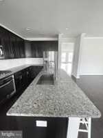 featured image of 42727 Toulouse Ter