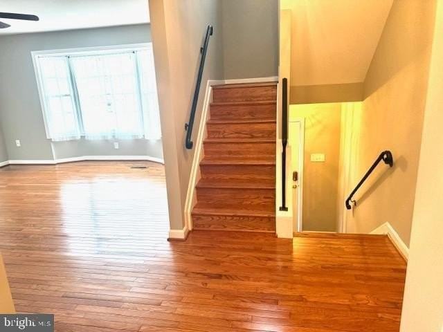 7608 Bland Dr - Photo 4 of 17