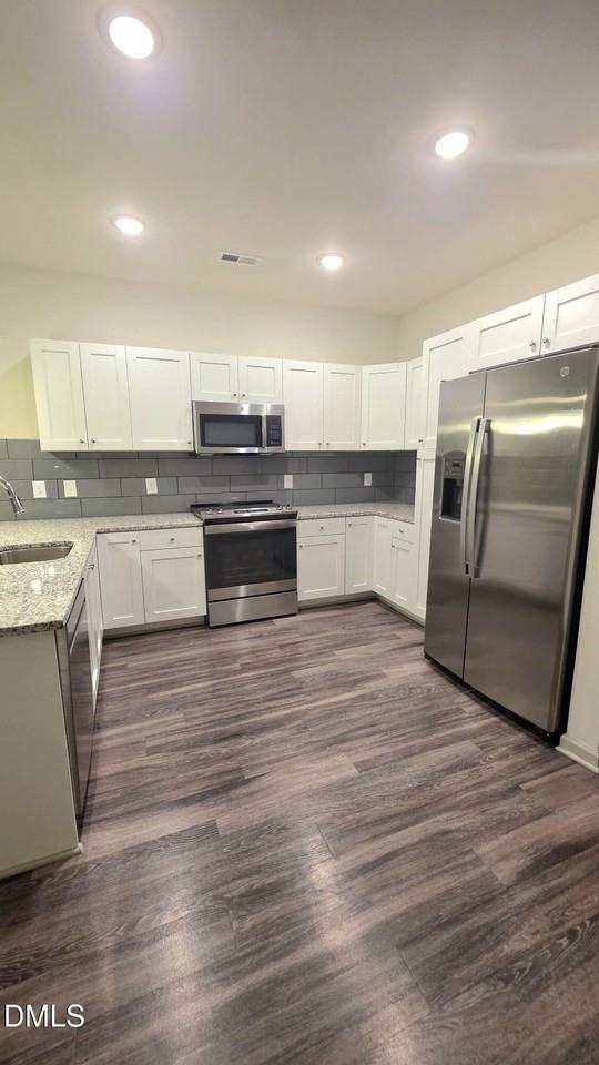 2324 Gathering Square Ct - Photo 3 of 6