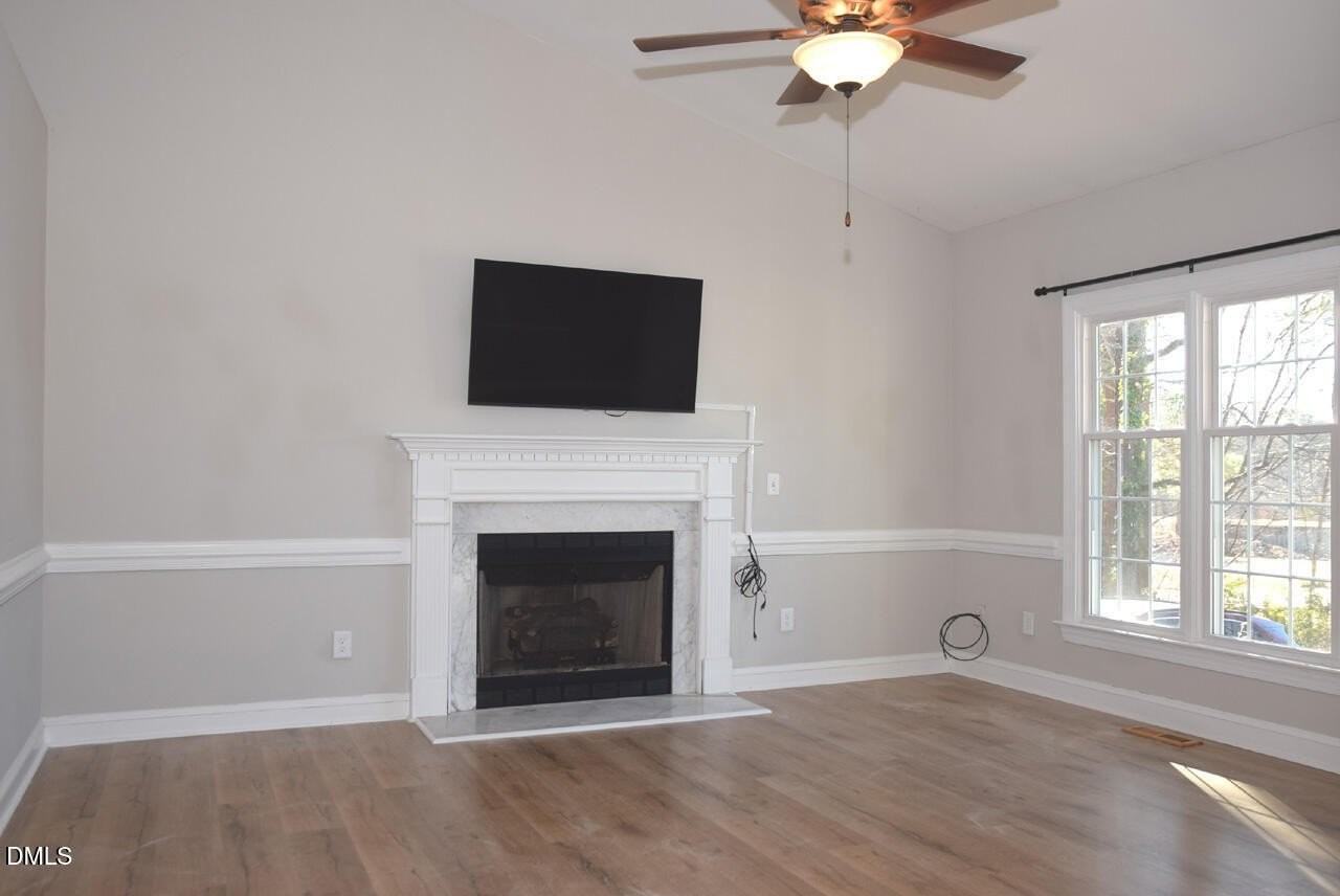 908 Sagamore Dr - Photo 3 of 26