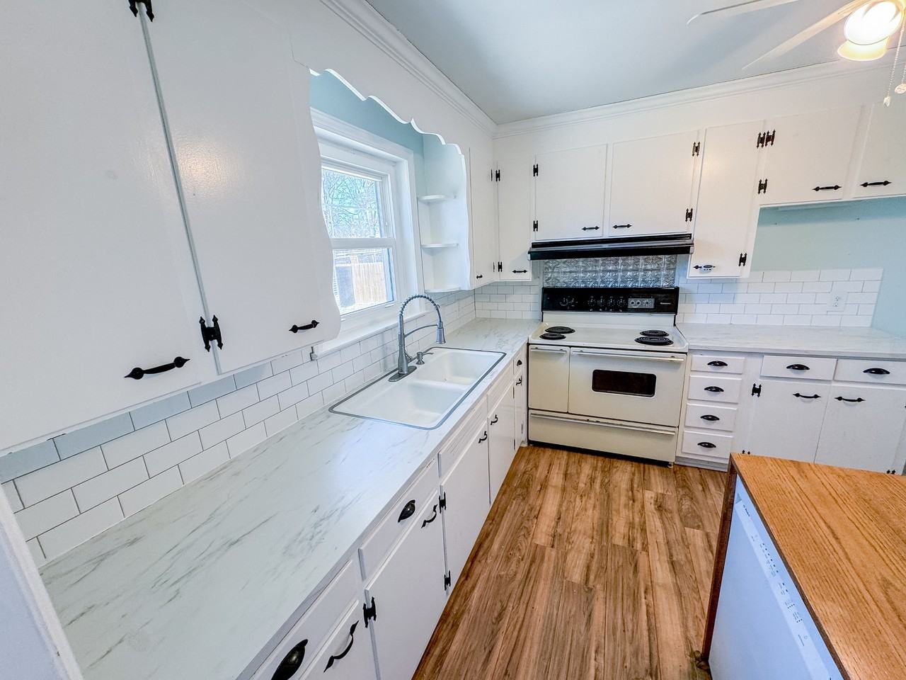 13 Owens Rd #1 - Photo 2 of 15