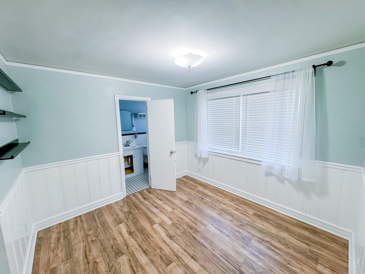 13 Owens Rd #1 - Photo 5 of 15