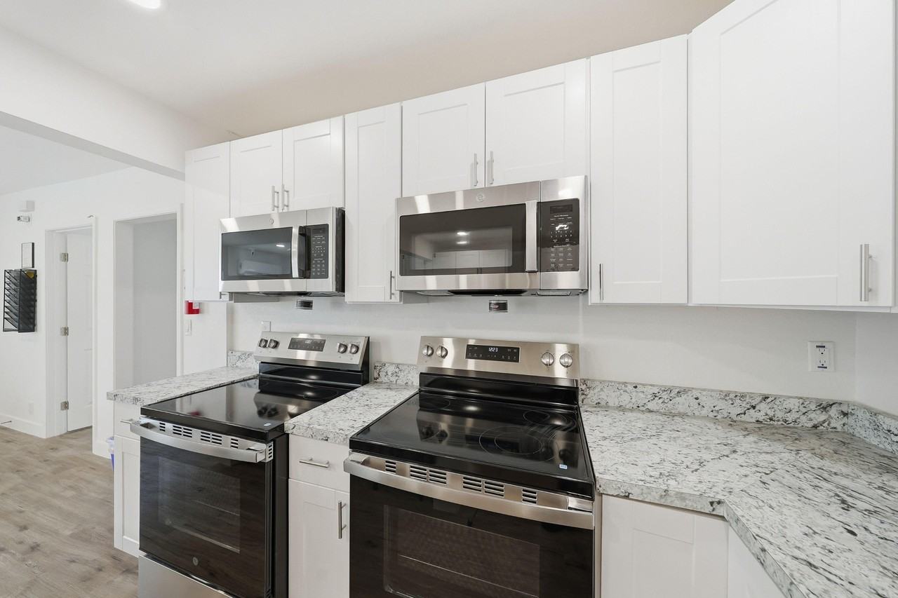 W Ocotillo Rd - Photo 7 of 23