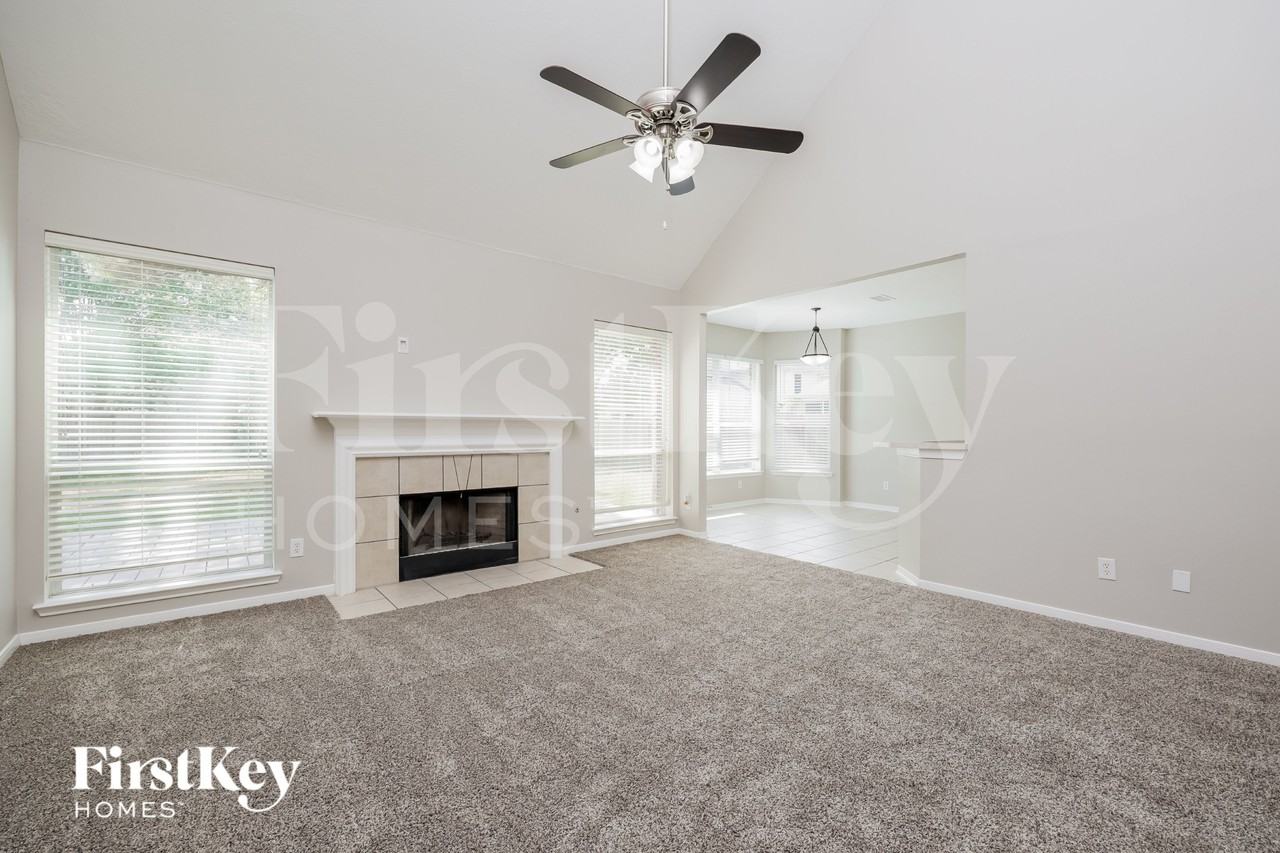 13202 Bufflehead Ct - Photo 4 of 15