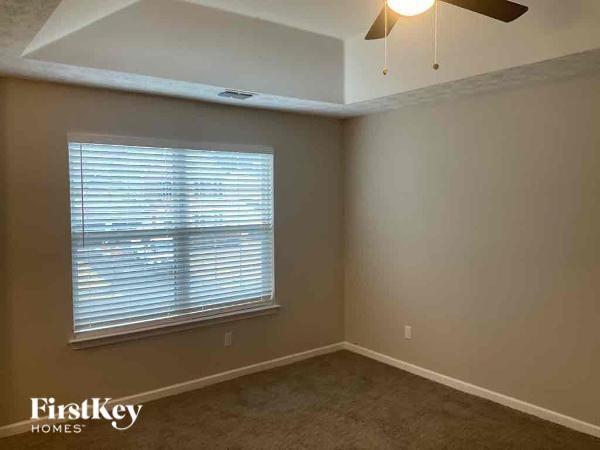 4313 Sentinel Pl Nw - Photo 6 of 10