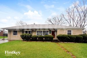 featured image of 311 N Boehning St