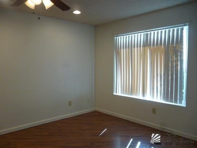 1684 W 14th St - Photo 4 of 23