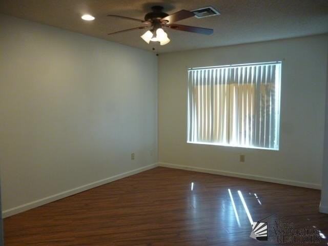 1684 W 14th St - Photo 5 of 23