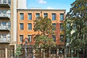 featured image of 431 Gravier St