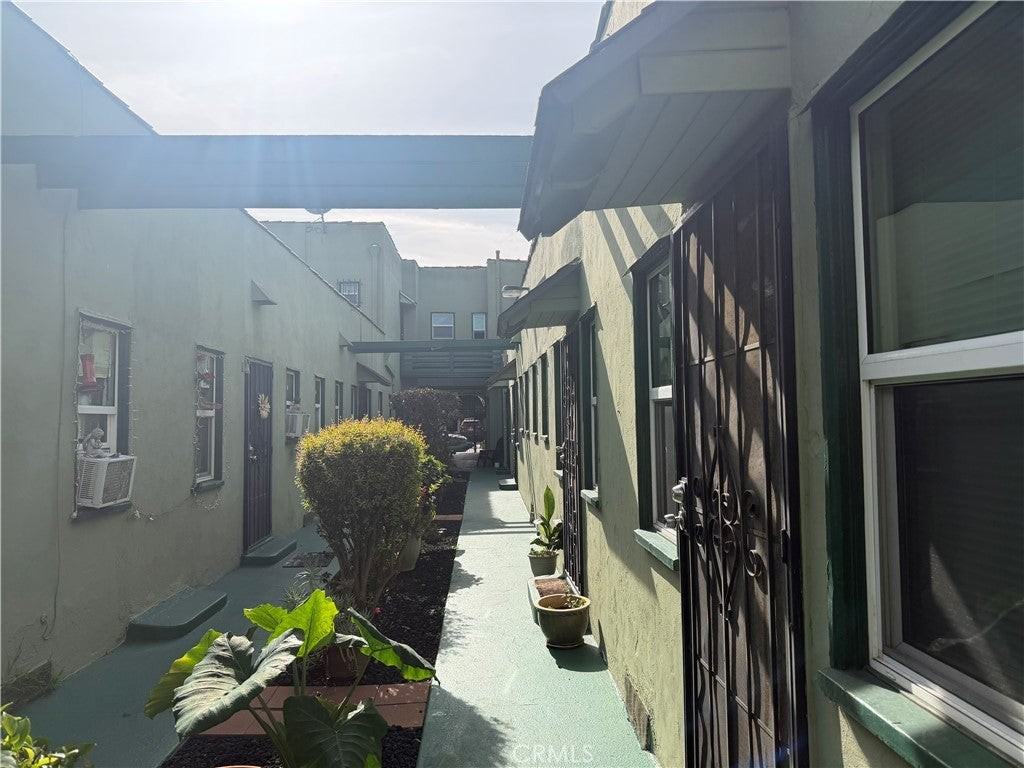 1917 E 4th St - Photo 2 of 14