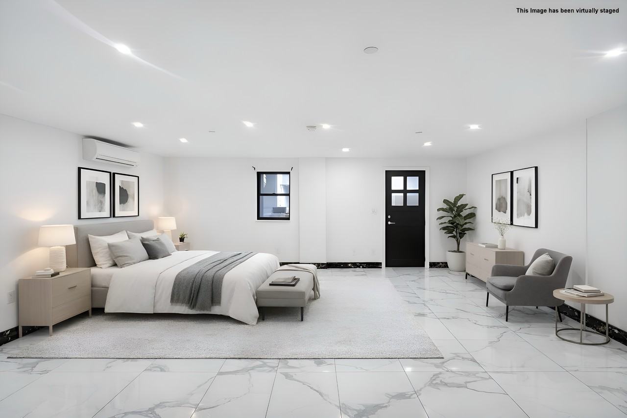 163 Macdougal St ##Ny - Photo 2 of 6