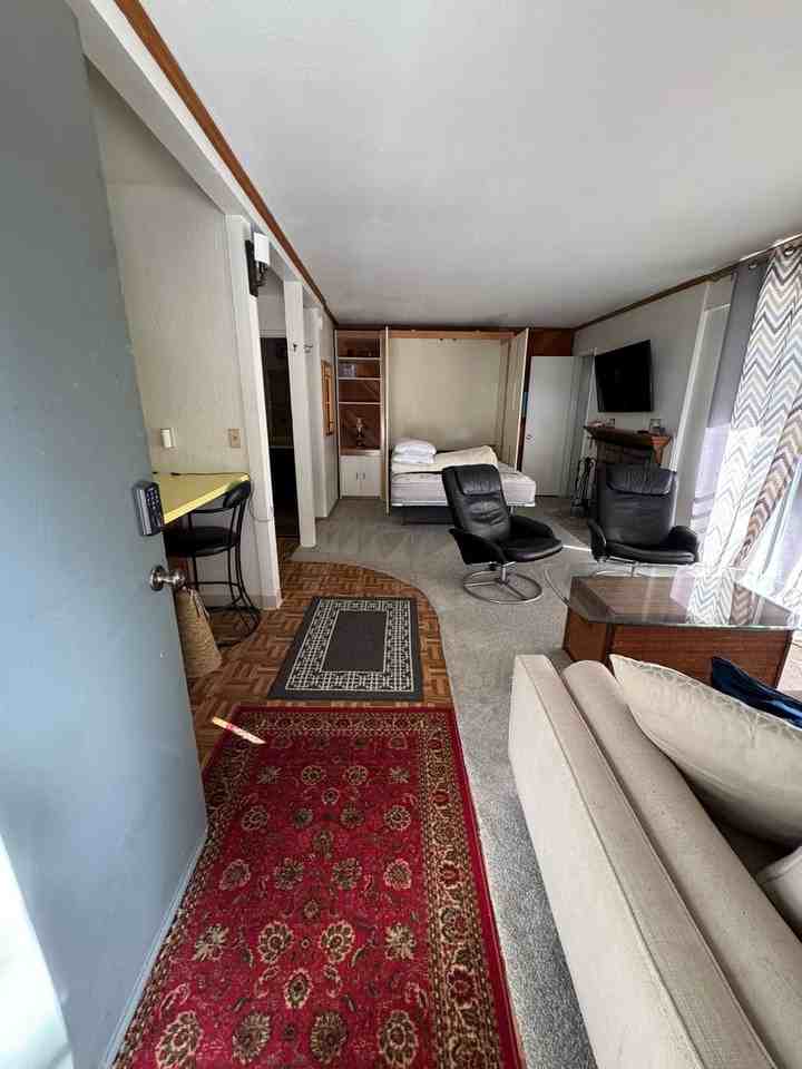 153 Lake Mary Rd - Photo 3 of 12