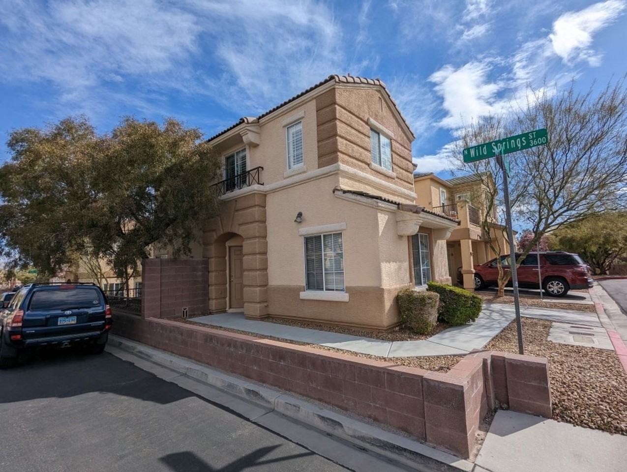 10388 Poker Alice Ct - Photo 3 of 30