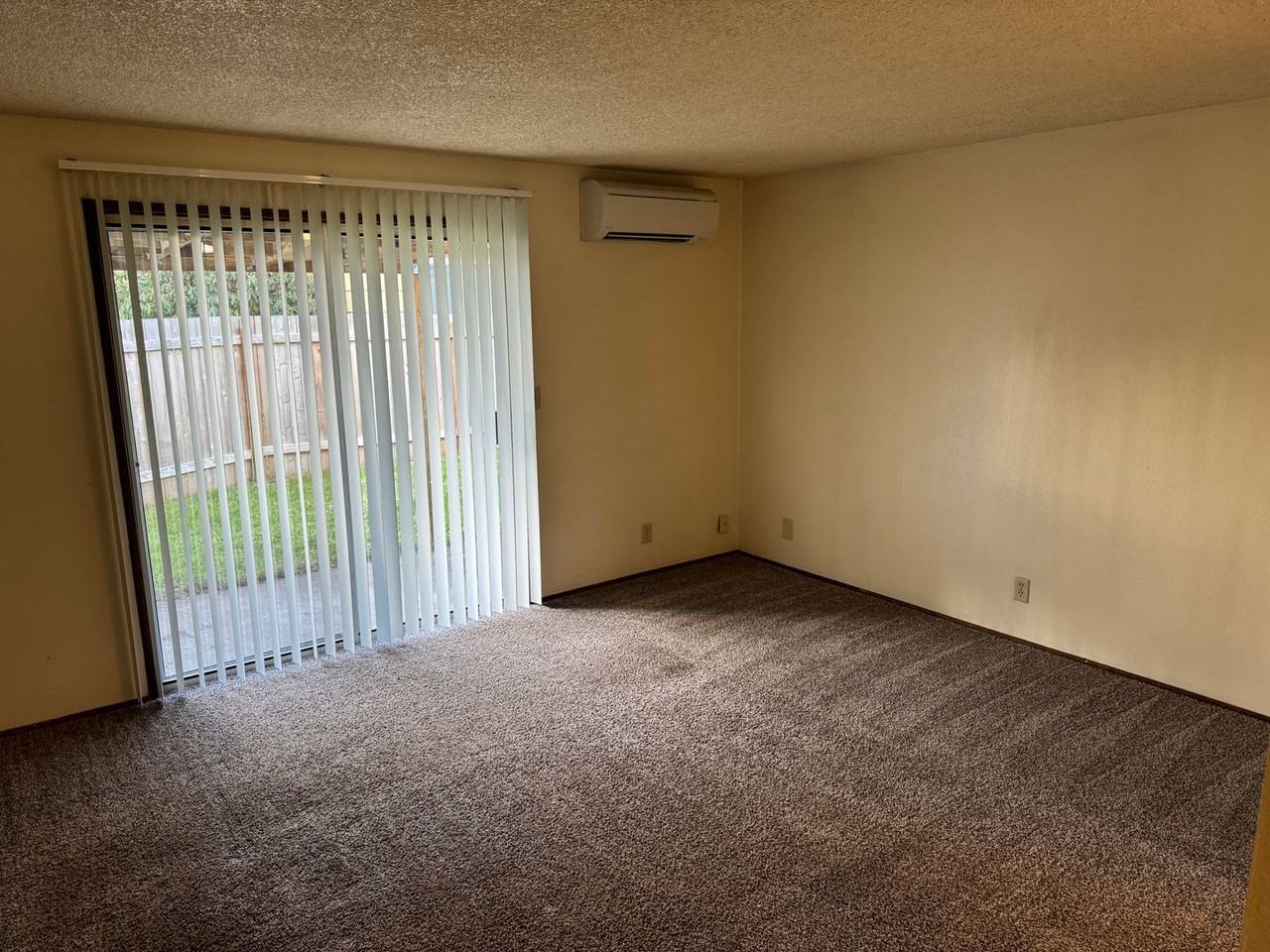 17 T St - Photo 7 of 32