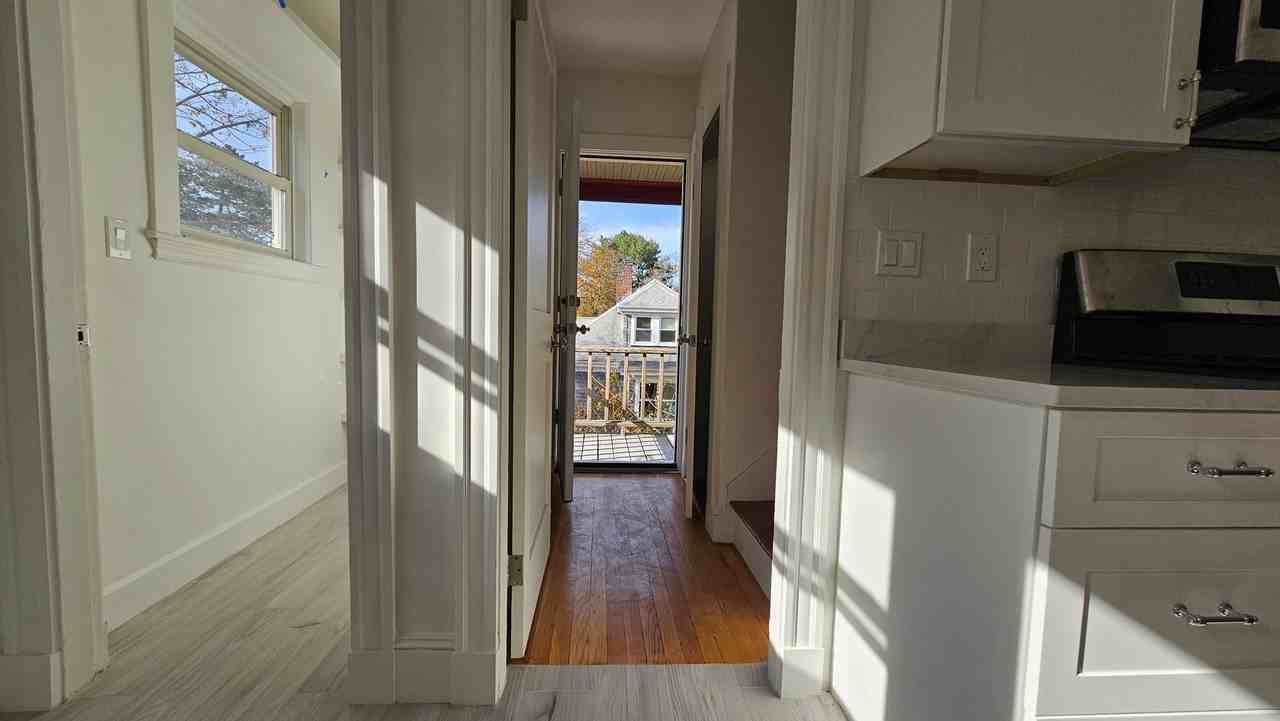 18 Gerard St - Photo 2 of 20