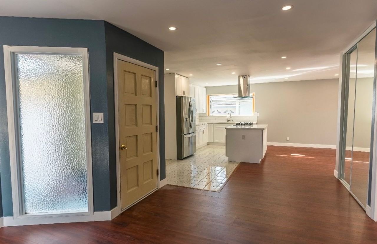 2101 W 187th St - Photo 7 of 12