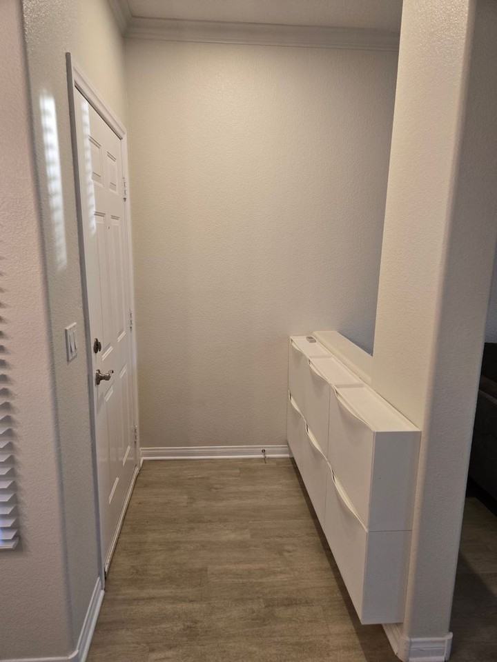 4400 4400 S Jones Bld #2103 - Photo 4 of 50