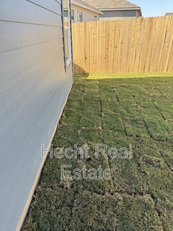 264 Ottaway Way - Photo 6 of 24