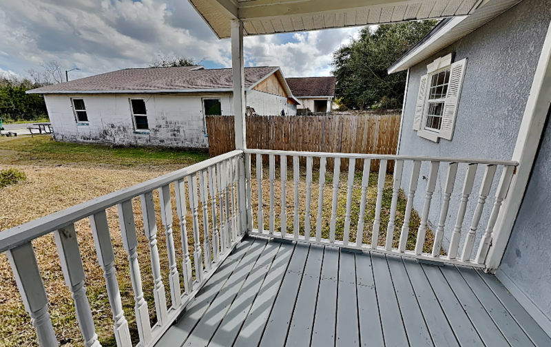 502 Dunbar Ave - Photo 2 of 17