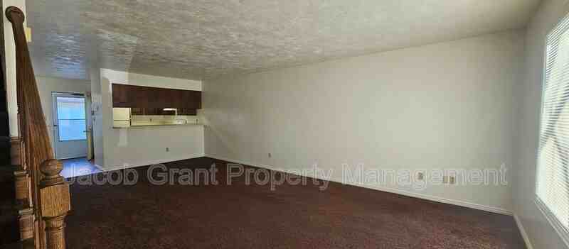 747 Whittier St - Photo 2 of 14