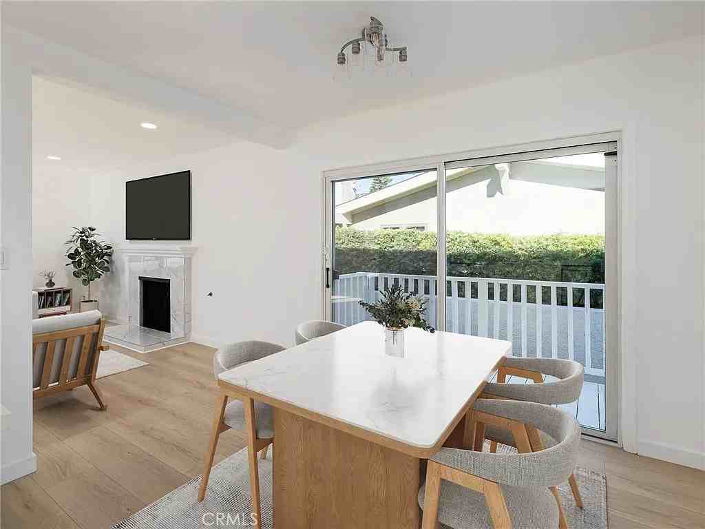 512 Lomita St - Photo 7 of 15