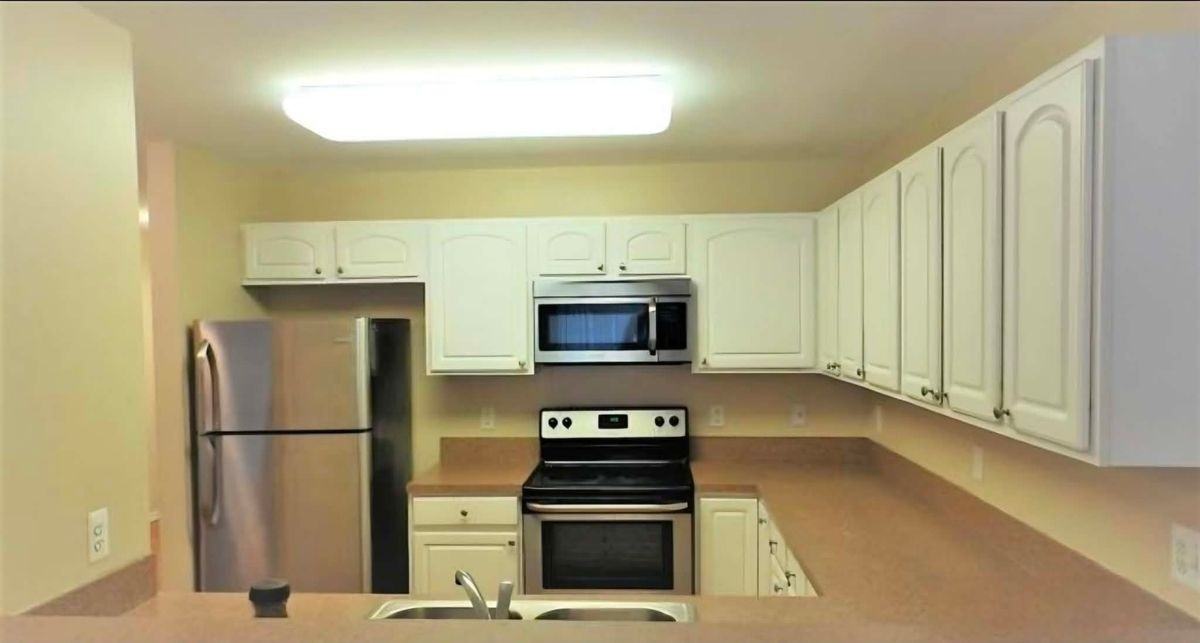 9026 Newport Way - Photo 6 of 8