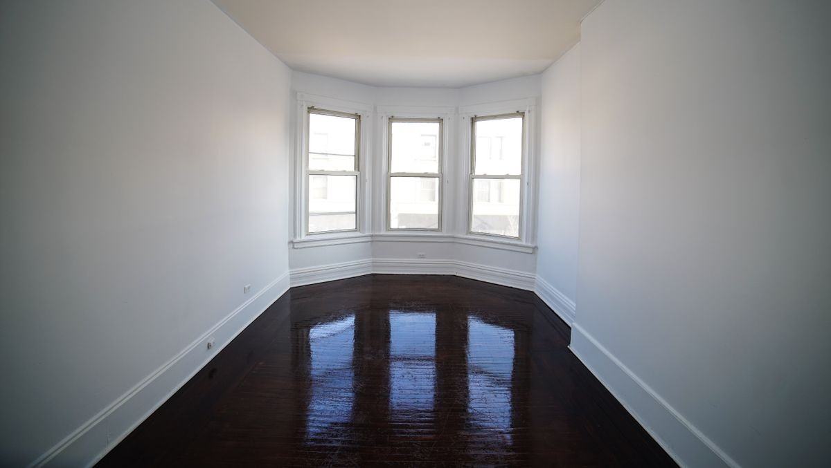 3460 N Lincoln Ave ##2 - Photo 4 of 18