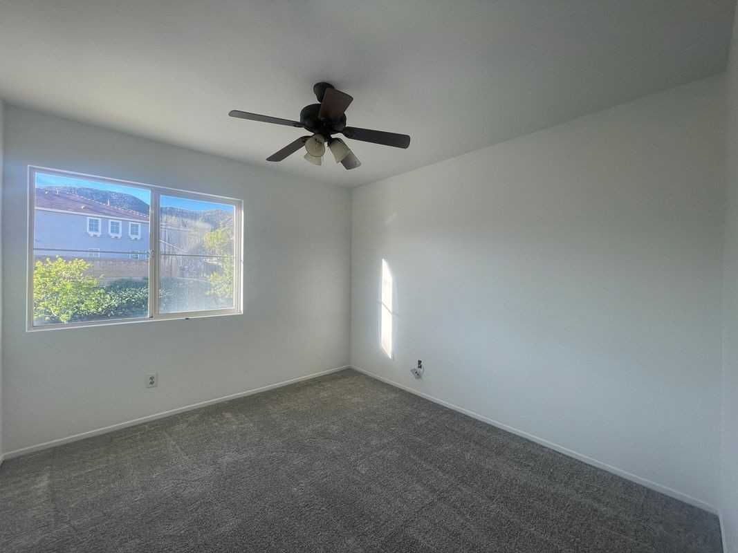 31952 Hollyhock St - Photo 3 of 19