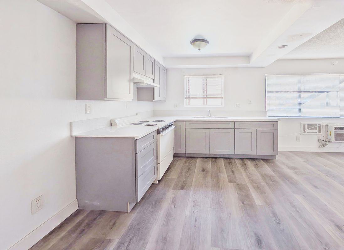 8061 8th St ##3 - Photo 2 of 9