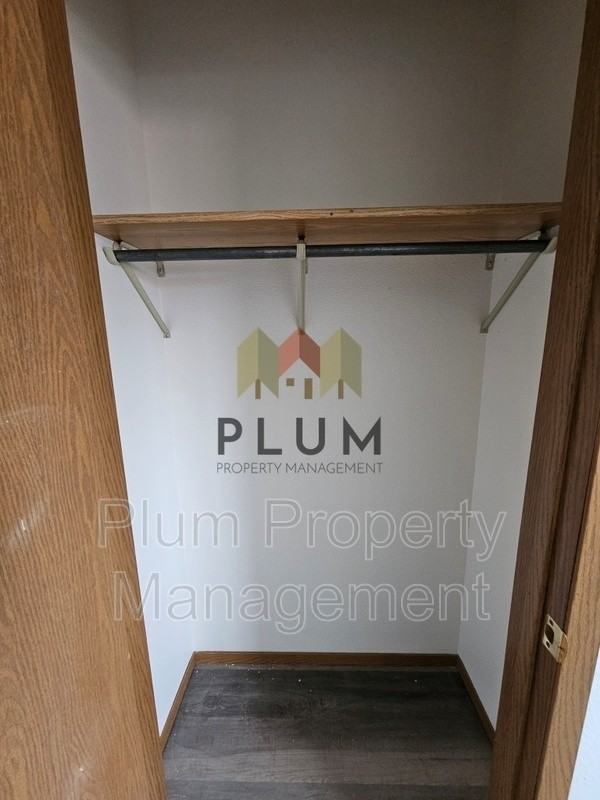 2340 Fairview Ave #1 - Photo 5 of 26