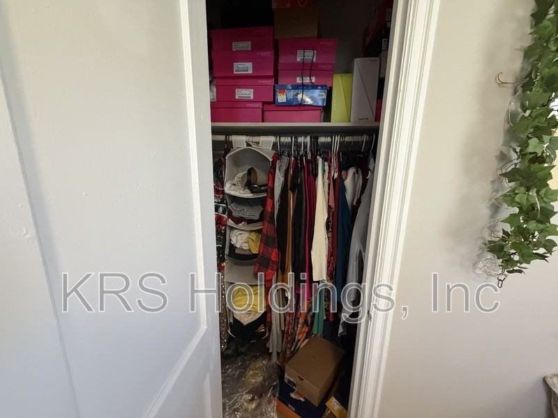 2803 Rosalee Dr - Photo 6 of 9